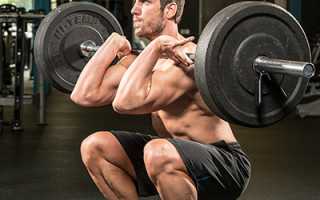 Приседания со штангой на груди и на руках