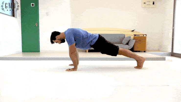 Как научиться правильно отжиматься от пола и развить сильные мышцы верхней части тела