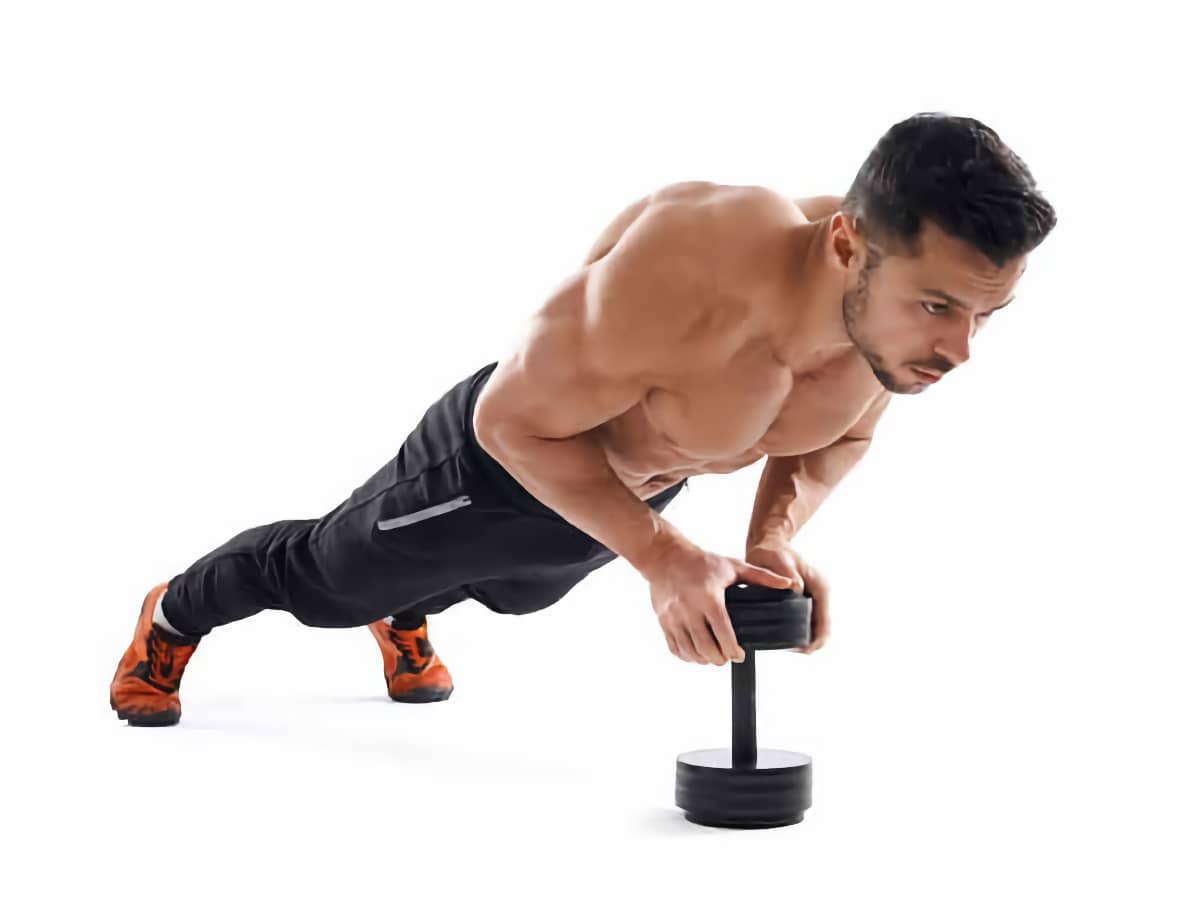 Отжимания узким хватом от гантели на трицепс