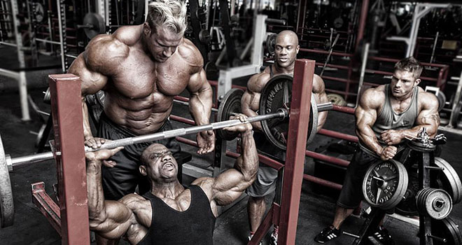 pravilnaya-strachovka-pri-trenirovkah