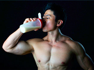 Прием спортивного питания для роста мышц