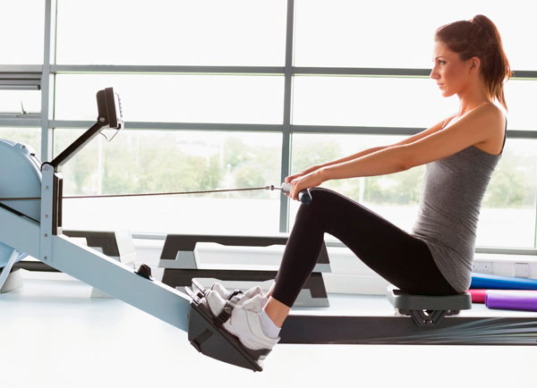 Тяга блока к животу